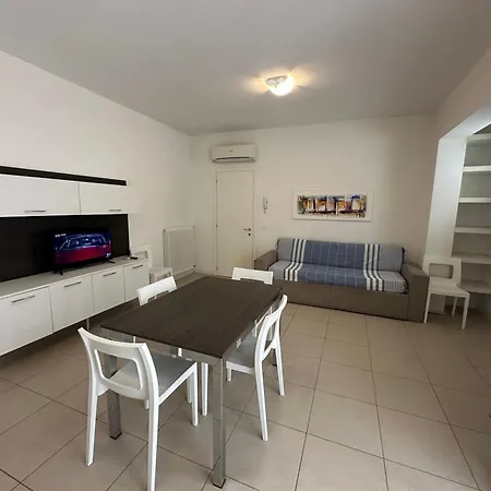 Orate - Agenzia Cocal Apartmán *